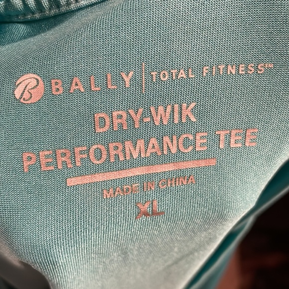 Bally Total Fitness Performance Tee - XL - Picture 4 of 5